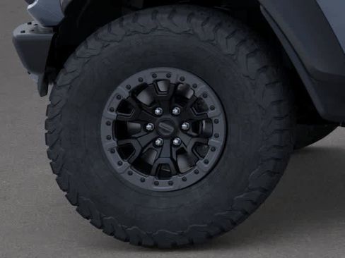 New 2025 Ford Bronco Raptor image 21