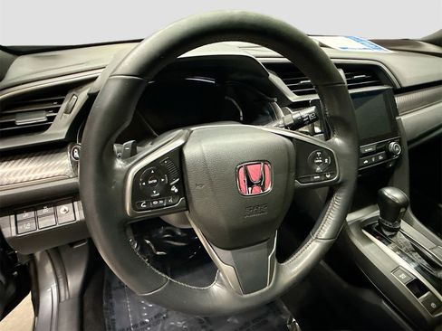 Used 2018 Honda Civic Sport Touring image 11