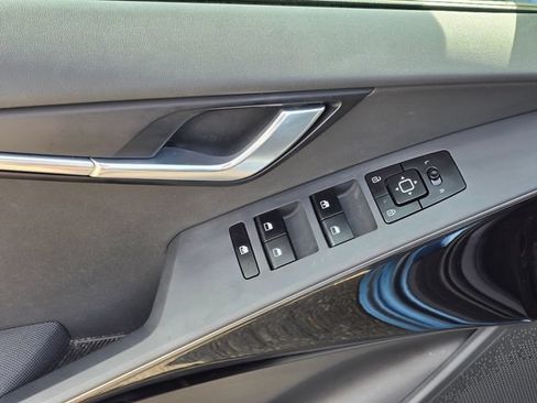 Certified 2024 Kia Niro Wind w/ Wind Preserve Package FWD image 24