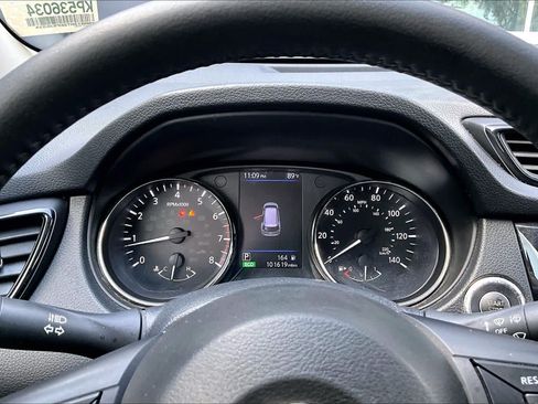Used 2019 Nissan Rogue SV FWD image 26