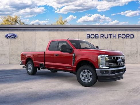 New 2026 Ford F350 XLT w/ FX4 Off-Road Package AWD/4WD image 2