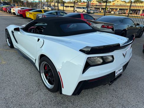 Used 2016 Chevrolet Corvette Z06 w/ 3LZ Preferred Equipment Group image 52