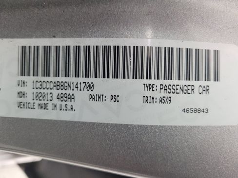Used 2016 Chrysler 200 Limited FWD image 33