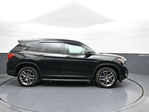 Used 2023 Honda Passport EX-L image 5