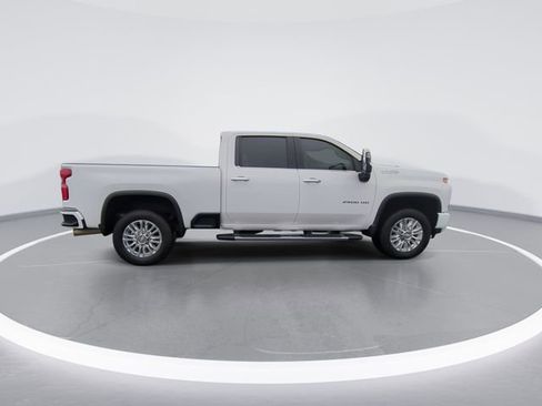 Used 2023 Chevrolet Silverado 2500 High Country AWD/4WD image 9