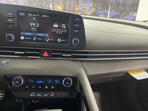 New 2026 Hyundai Elantra Sport FWD image 16