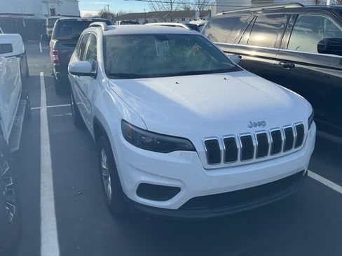 Used 2020 Jeep Cherokee Latitude image 3