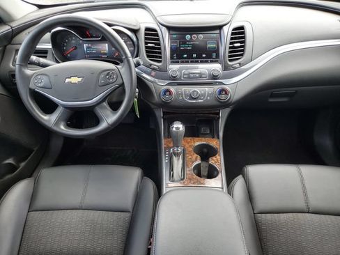 Used 2014 Chevrolet Impala LT FWD image 11
