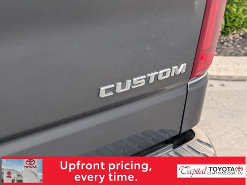 Used 2022 Chevrolet Silverado 1500 Custom AWD/4WD image 8
