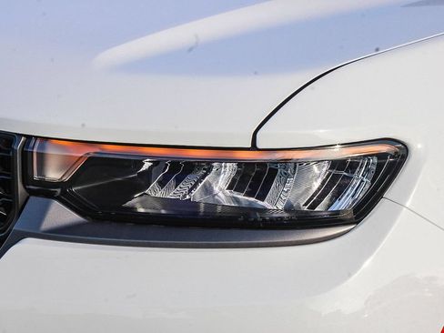 New 2026 Jeep Grand Cherokee L Limited AWD/4WD image 5