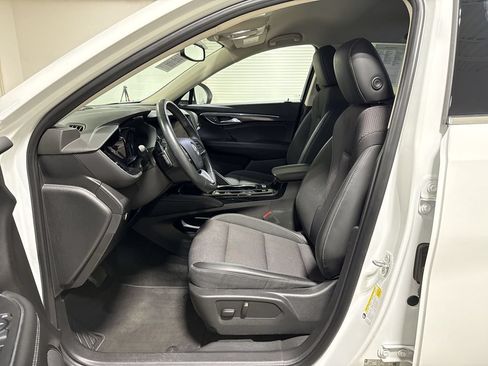 Used 2022 Buick Envision Preferred FWD image 19