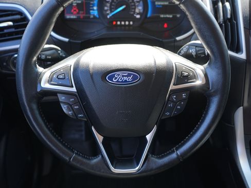 Used 2021 Ford Edge SEL w/ Convenience Package AWD/4WD image 23