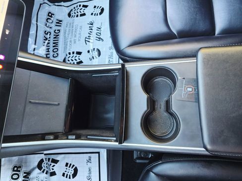 Used 2020 Tesla Model 3 Standard Range Plus image 19