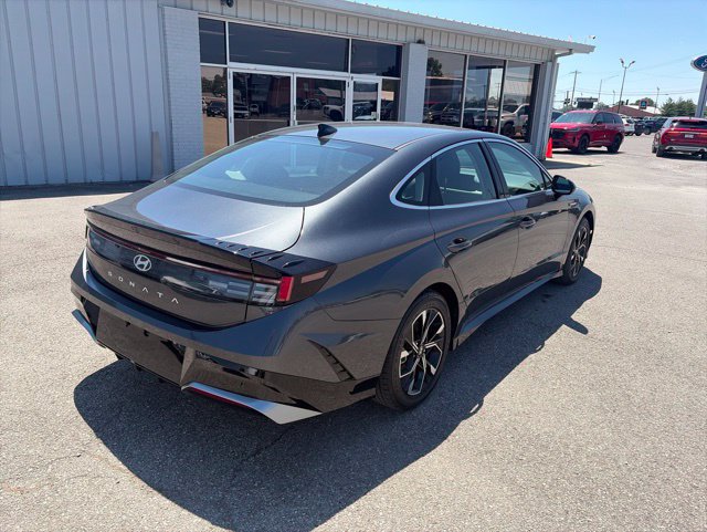 Used 2024 Hyundai Sonata SEL FWD image 6
