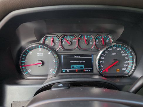 Used 2018 Chevrolet Silverado 1500 LTZ w/ Texas Edition RWD image 22