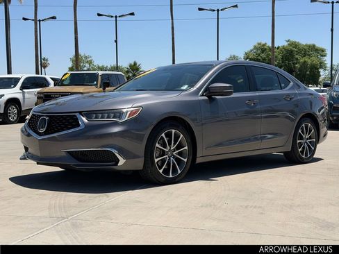 Used 2020 Acura TLX V6 FWD image 2