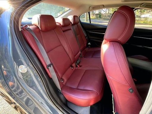 Used 2024 MAZDA MAZDA3 s image 22