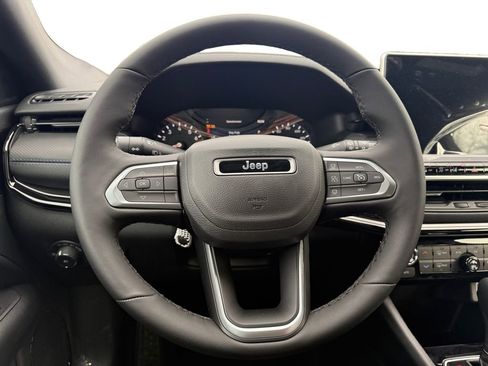 New 2026 Jeep Compass Limited image 12