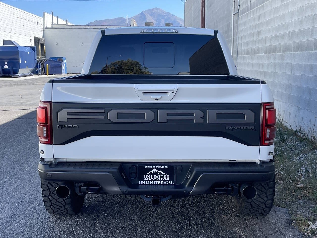 Used 2019 Ford F150 Raptor w/ Equipment Group 802A Luxury AWD/4WD image 8