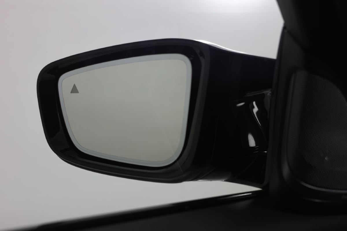 Used 2018 BMW M550i xDrive AWD/4WD image 16