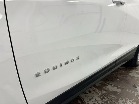 Used 2024 Chevrolet Equinox LS FWD image 24