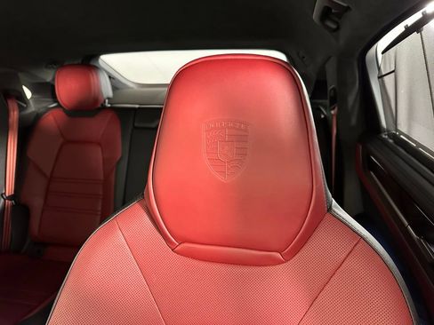 Certified 2024 Porsche Cayenne Turbo GT AWD/4WD image 22