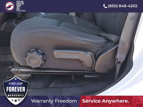 Used 2022 Jeep Wrangler Unlimited Sport AWD/4WD image 12