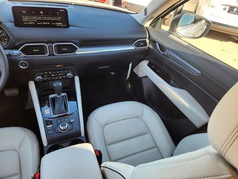 New 2025 MAZDA CX-5 AWD 2.5 S w/ Premium Plus Pkg image 12