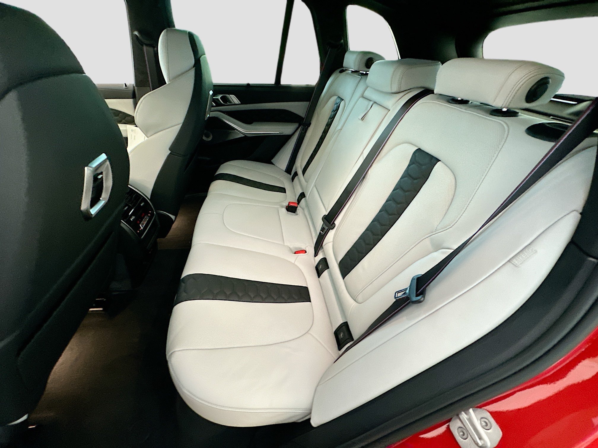 New 2026 BMW X5 M Competition w/ Executive Package AWD/4WD image 19