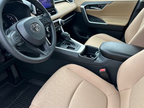 New 2025 Toyota RAV4 XLE image 10
