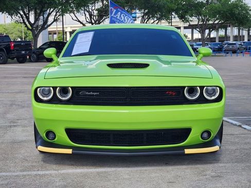 Used 2023 Dodge Challenger R/T Scat Pack w/ Plus Package RWD image 2