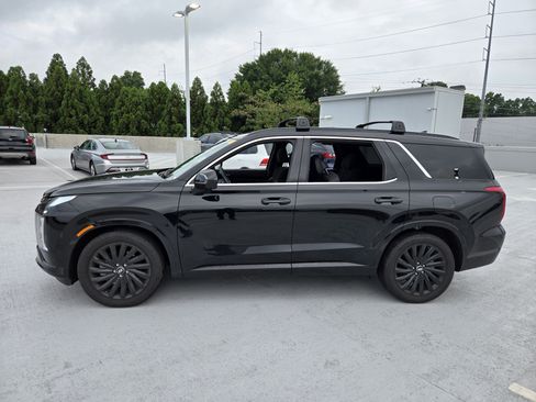 Used 2025 Hyundai Palisade Calligraphy AWD/4WD image 2