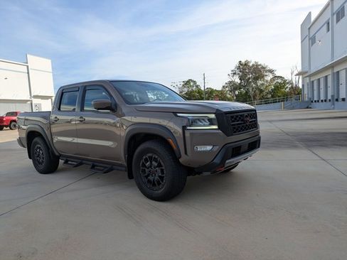 Used 2024 Nissan Frontier PRO-4X w/ Pro Premium Package image 3