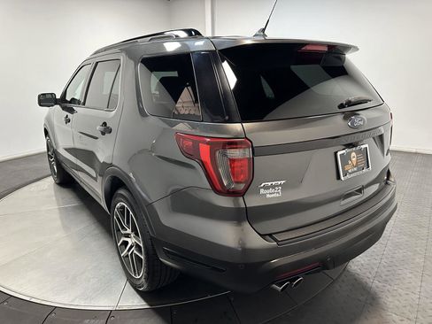 Used 2018 Ford Explorer Sport image 9