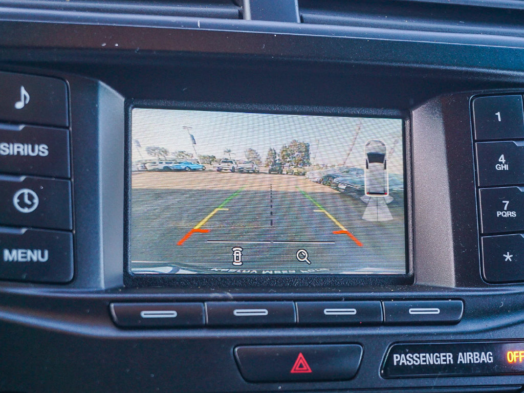 Used 2018 Ford Explorer XLT FWD image 24