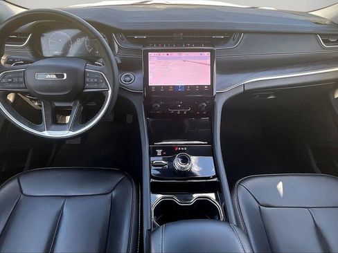 Certified 2023 Jeep Grand Cherokee L Limited image 16