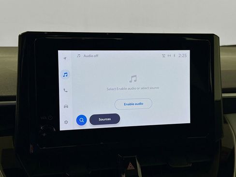 Used 2023 Toyota Corolla SE w/ SE Premium Package image 14