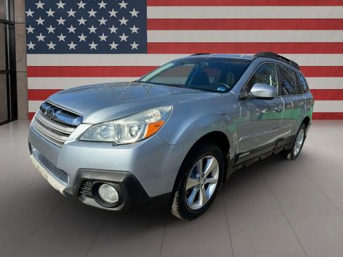 Used 2014 Subaru Outback 2.5i Limited AWD/4WD image 1