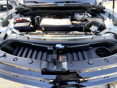 Certified 2024 Chevrolet Tahoe RST image 30