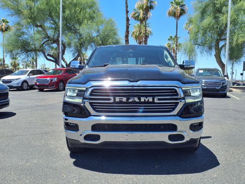 Used 2022 RAM 1500 Laramie AWD/4WD image 2