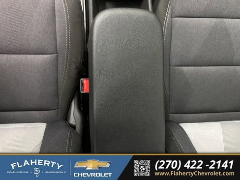 Used 2024 Chevrolet Trax RS w/ Driver Confidence Package FWD image 32