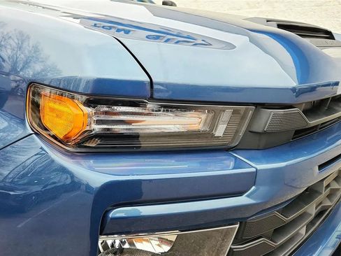 Used 2026 Chevrolet Silverado 2500 Custom w/ Custom Value Package image 10