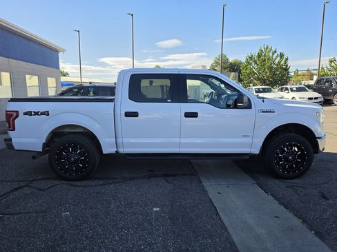 Used 2015 Ford F150 XLT w/ Equipment Group 301A Mid AWD/4WD image 8