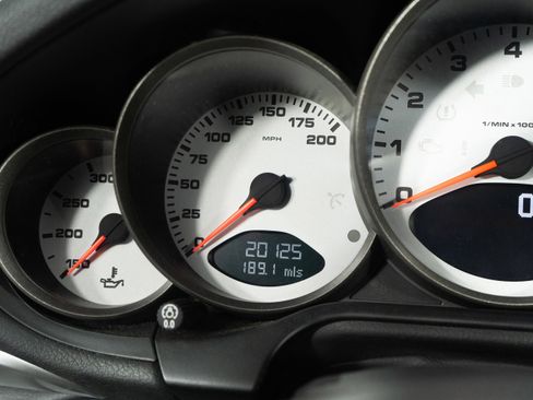 Used 2006 Porsche 911 Carrera S RWD image 33