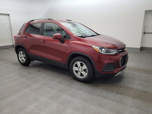 Used 2021 Chevrolet Trax LT w/ Driver Confidence Package FWD image 11