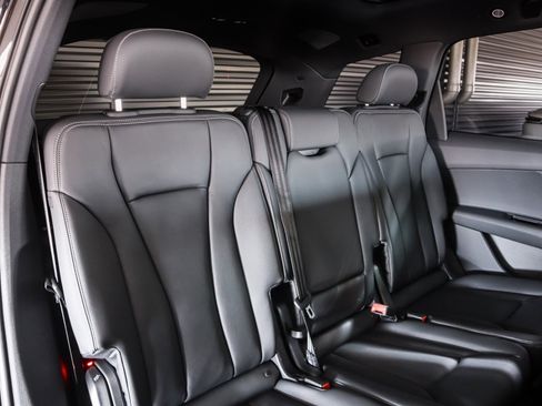 New 2026 Audi Q7 2.0T Premium AWD/4WD image 11
