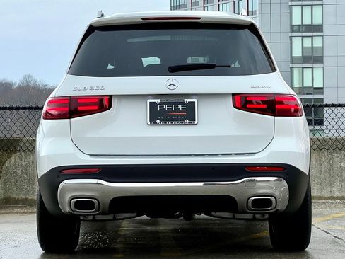 Certified 2025 Mercedes-Benz GLB 250 4MATIC image 6