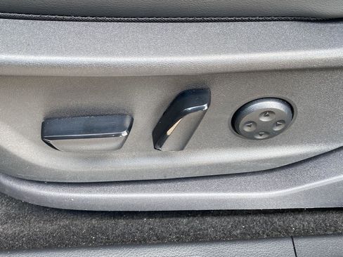 Certified 2024 Nissan Ariya AWD image 23