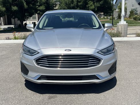 Used 2019 Ford Fusion SEL FWD image 9