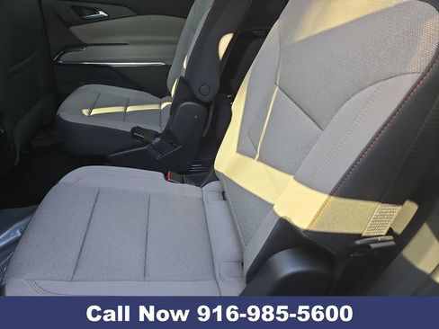 New 2026 Chevrolet Traverse LT image 29